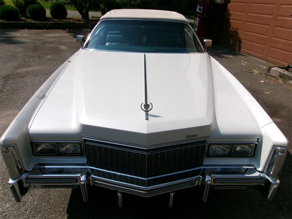 1976 Cadillac Eldorado 9th Gen - Image 18 of 31