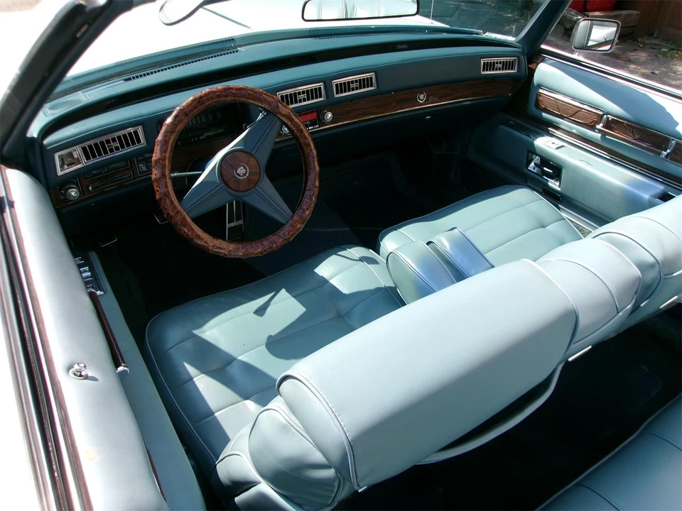 1976 Cadillac Eldorado 9th Gen - Image 26 of 31