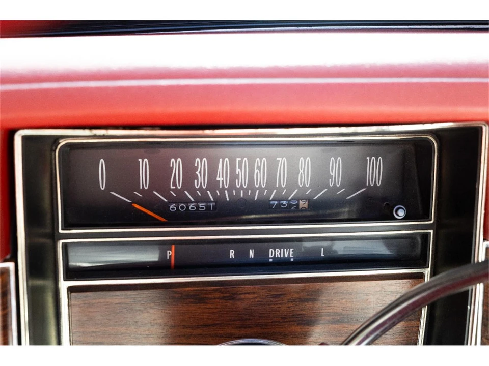 1976 Cadillac Eldorado 9th Gen - Image 25 of 31