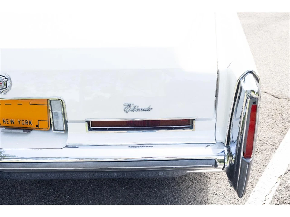 1976 Cadillac Eldorado 9th Gen - Image 11 of 31