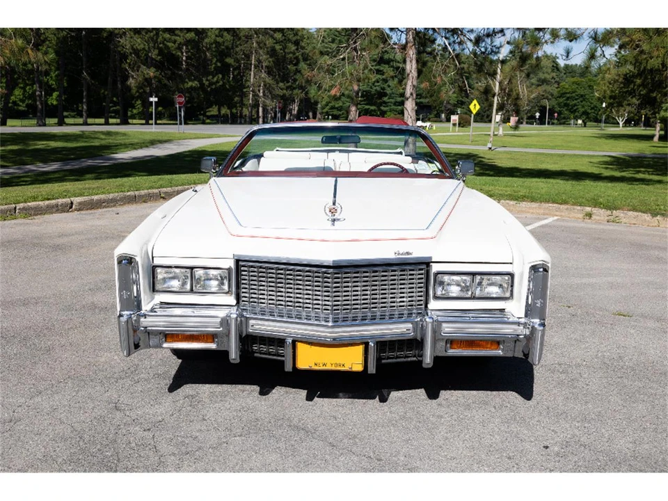 1976 Cadillac Eldorado 9th Gen - Image 2 of 31