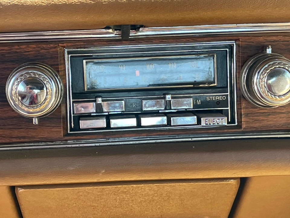 1976 Cadillac Eldorado 9th Gen - Image 5 of 17