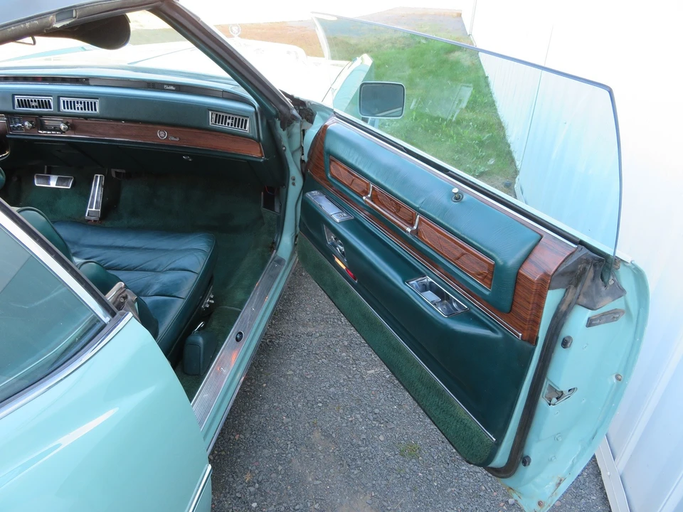1976 Cadillac Eldorado 9th Gen - Image 9 of 21