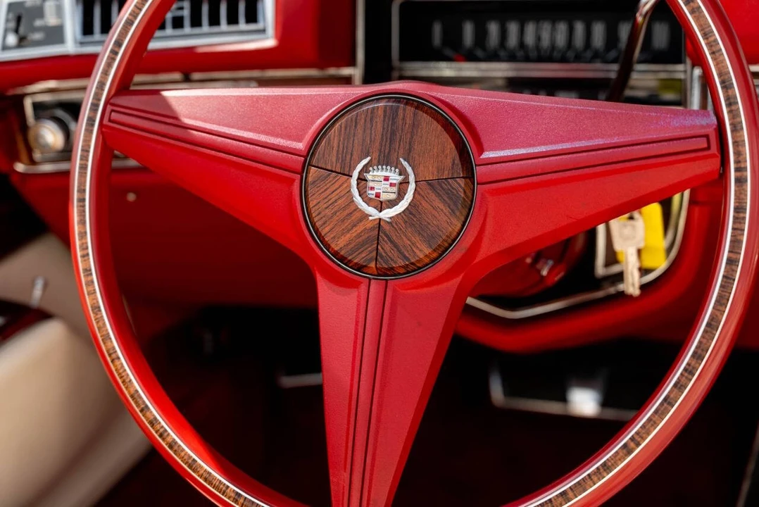 1976 Cadillac Eldorado 9th Gen - Image 27 of 31