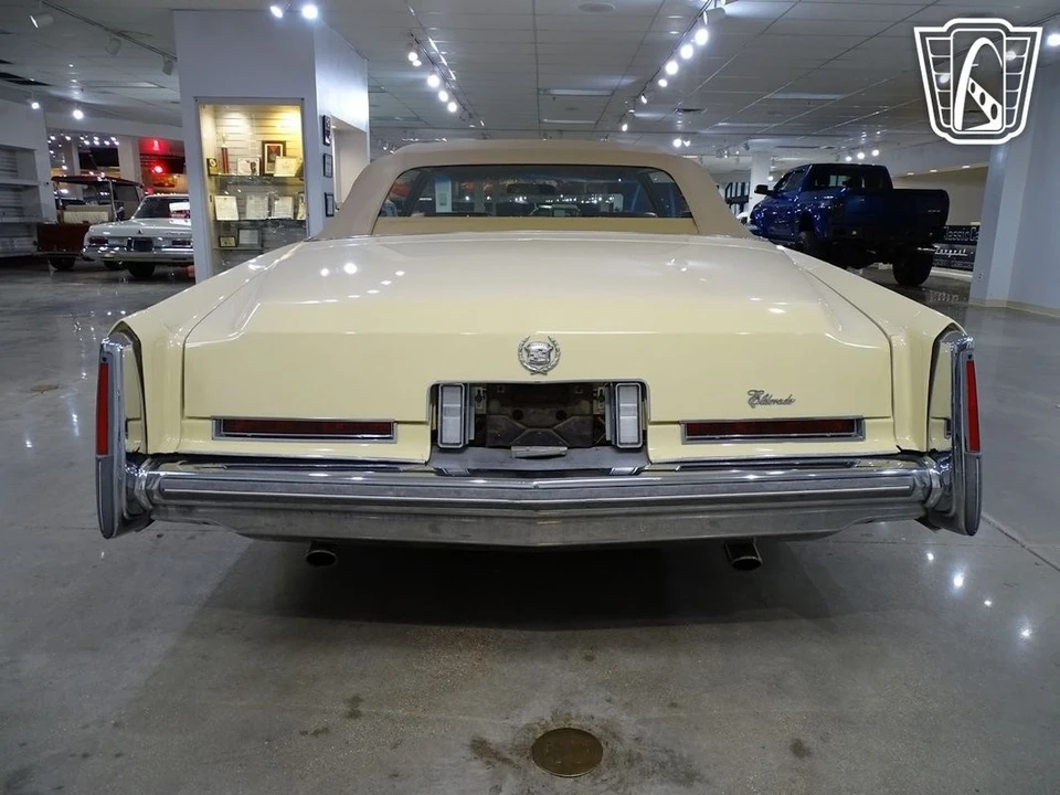 1976 Cadillac Eldorado 9th Gen - Image 15 of 21