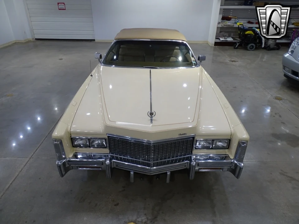 1976 Cadillac Eldorado 9th Gen - Image 11 of 12