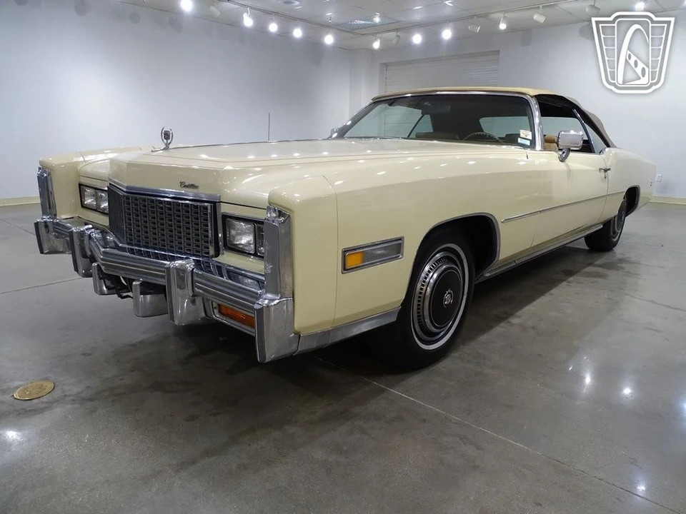 1976 Cadillac Eldorado 9th Gen - Image 5 of 12