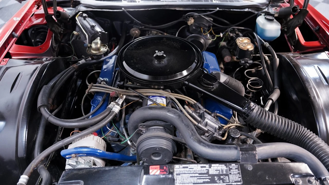 1976 Cadillac Eldorado 9th Gen - Image 4 of 12