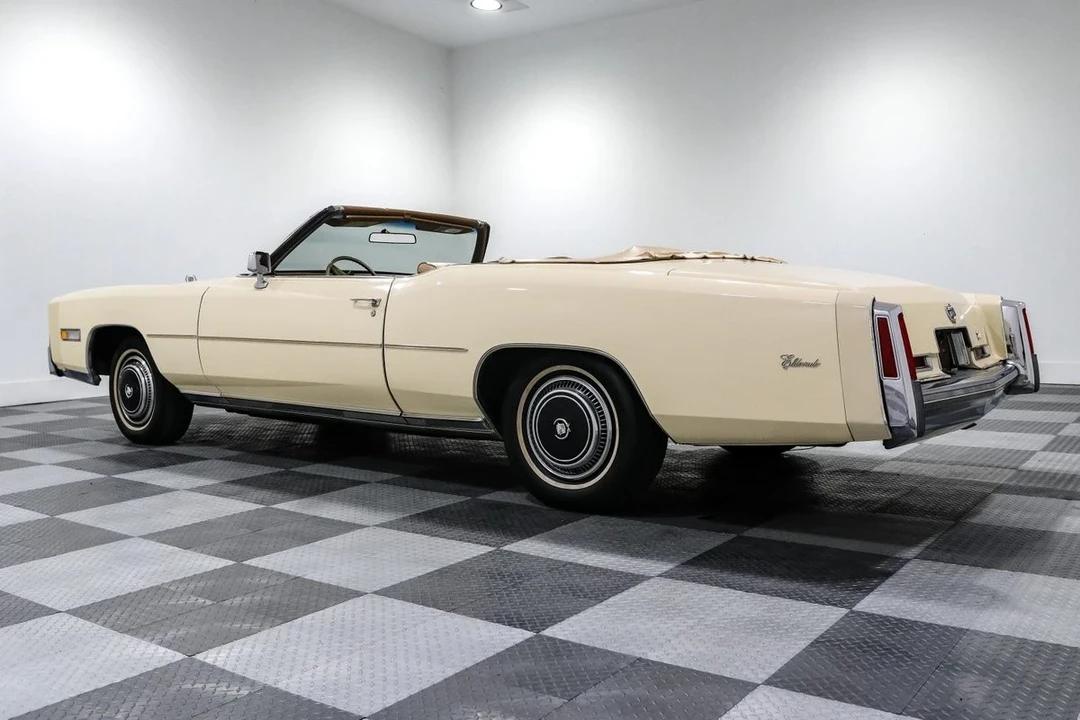 1976 Cadillac Eldorado 9th Gen - Image 7 of 12