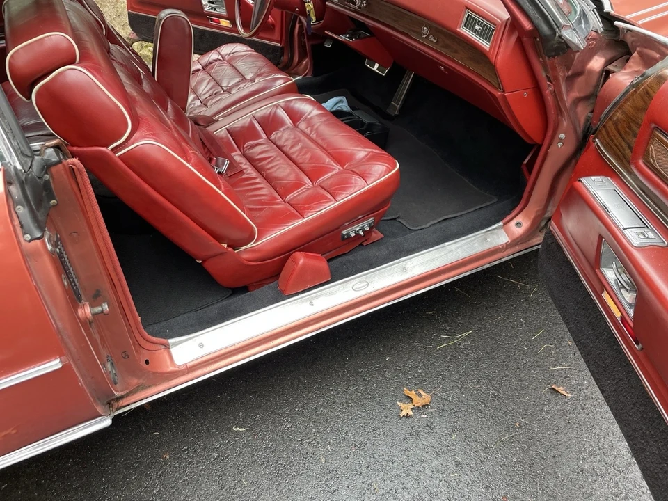 1976 Cadillac Eldorado 9th Gen - Image 9 of 12