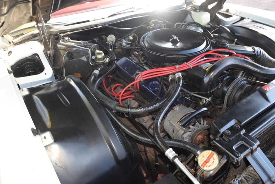 1976 Cadillac Eldorado 9th Gen - Image 9 of 12