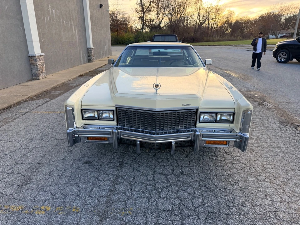 1976 Cadillac Eldorado 9th Gen - Image 2 of 19