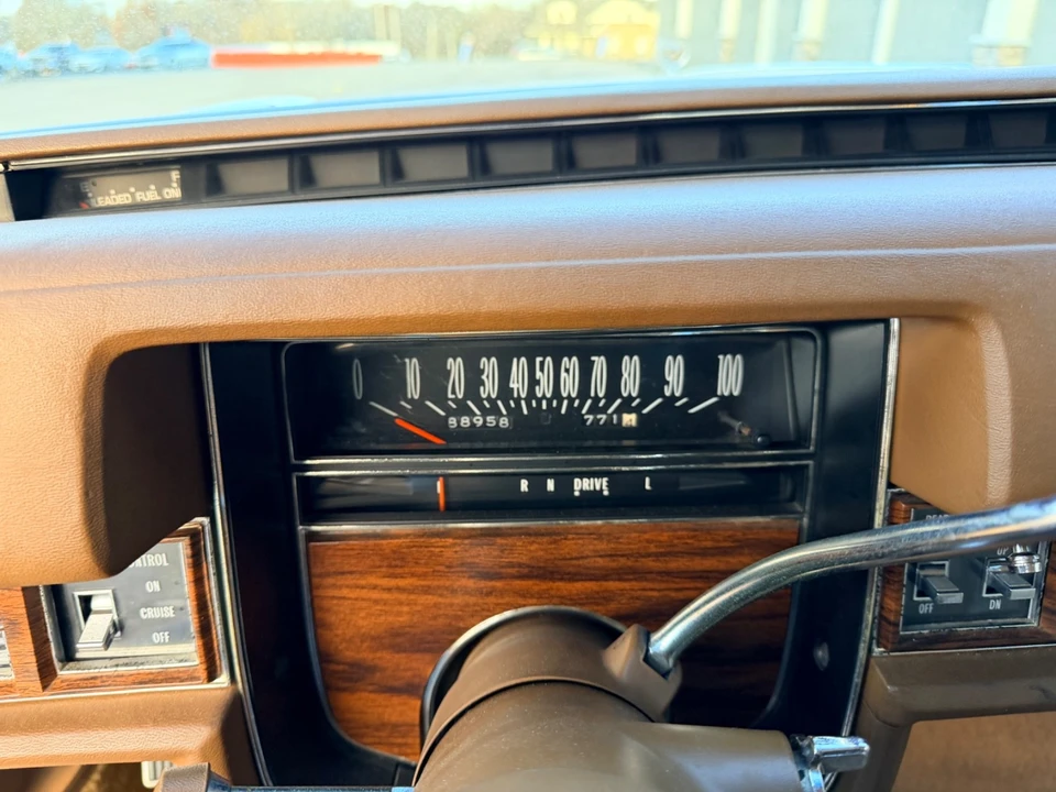 1976 Cadillac Eldorado 9th Gen - Image 12 of 19