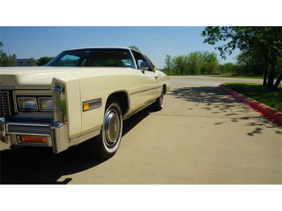 1976 Cadillac Eldorado 9th Gen - Image 27 of 31
