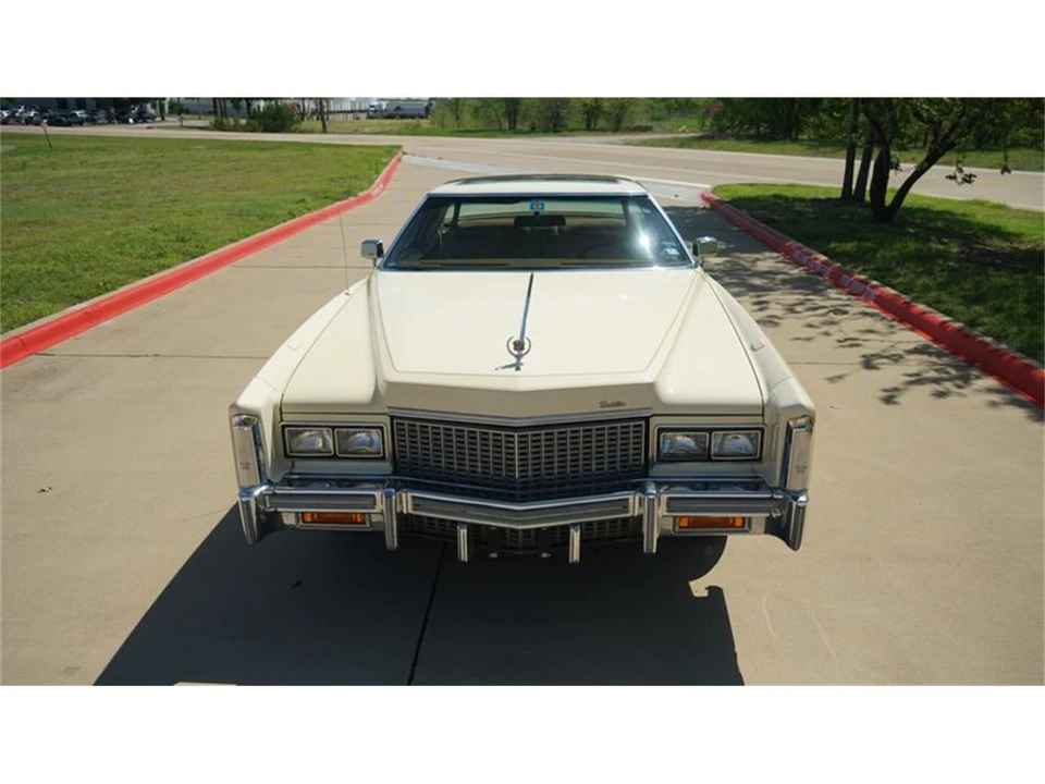 1976 Cadillac Eldorado 9th Gen - Image 23 of 31