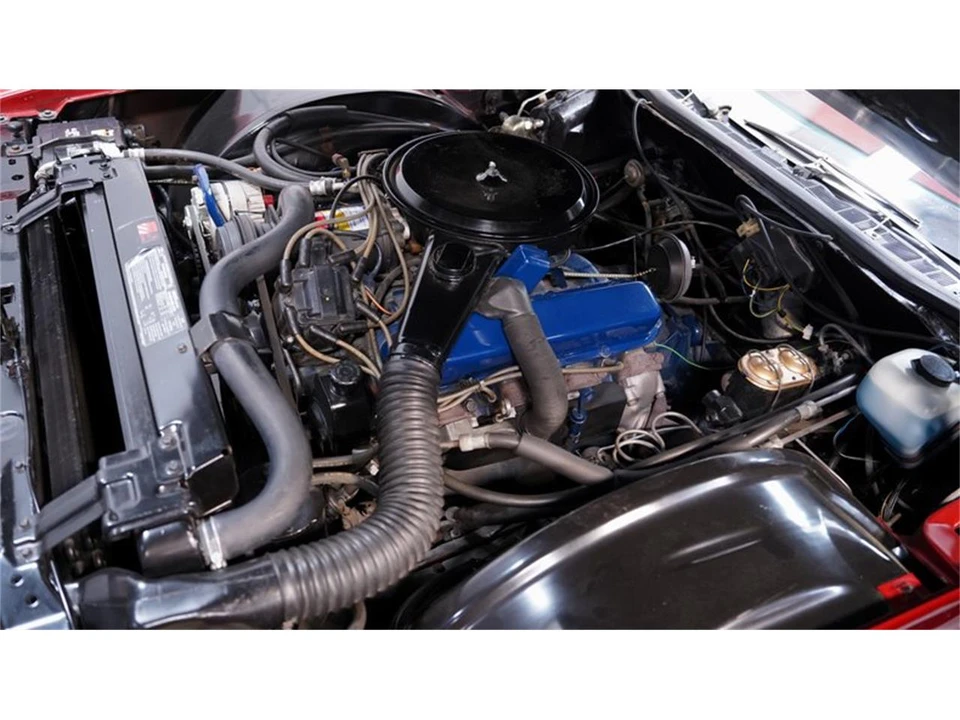 1976 Cadillac Eldorado 9th Gen - Image 28 of 31