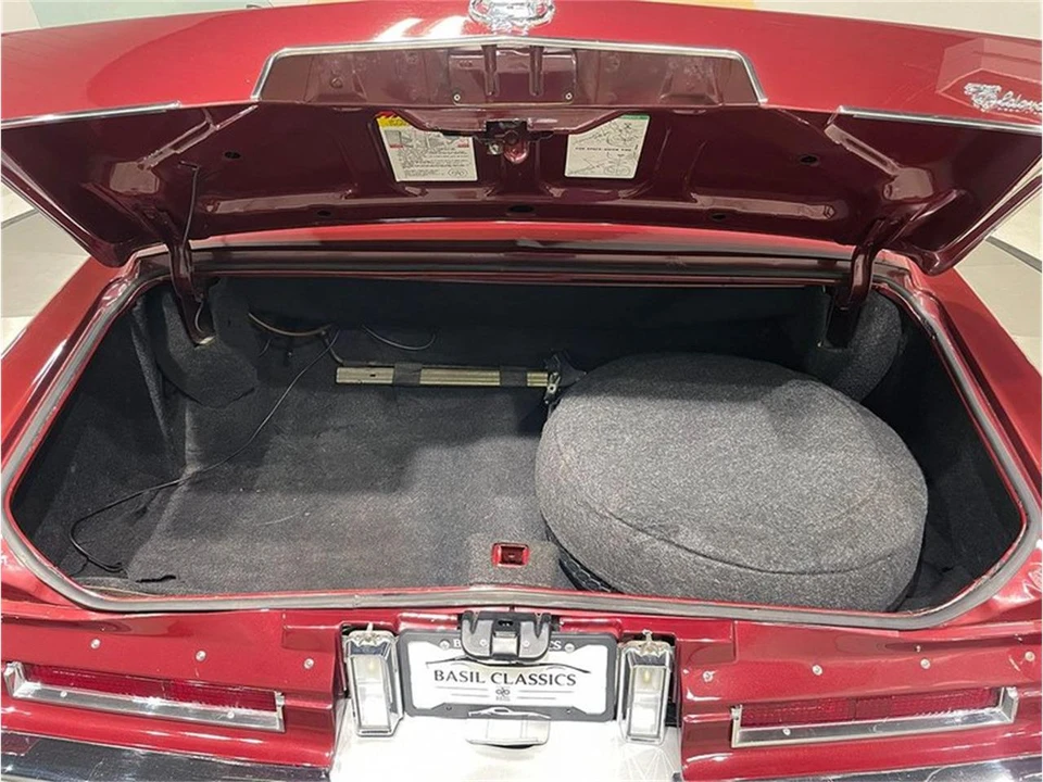 1976 Cadillac Eldorado 9th Gen - Image 13 of 31