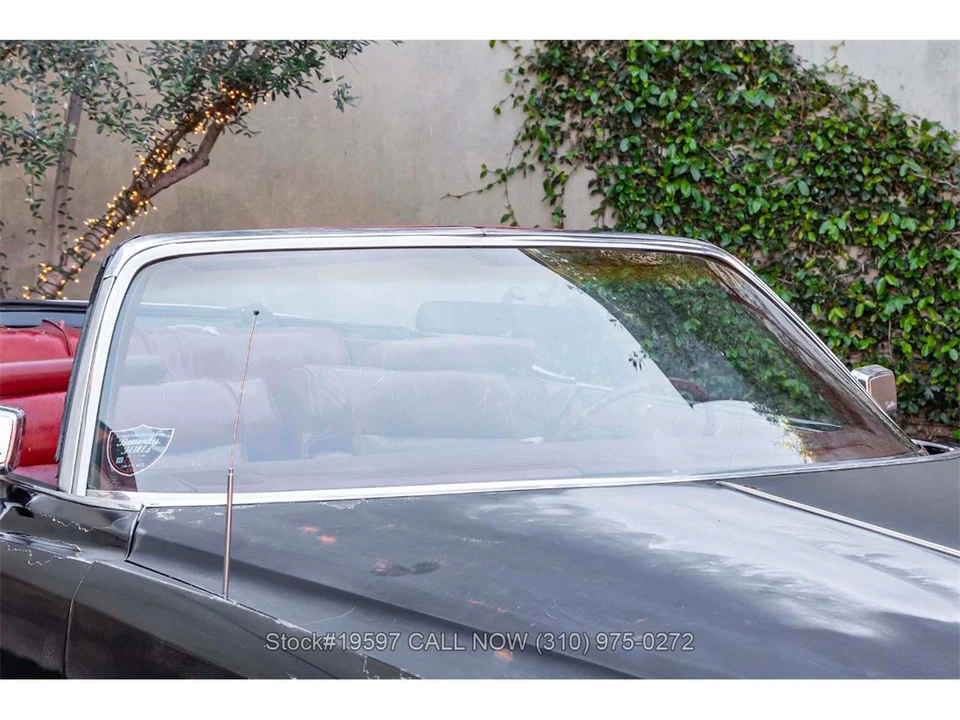 1976 Cadillac Eldorado 9th Gen - Image 14 of 31