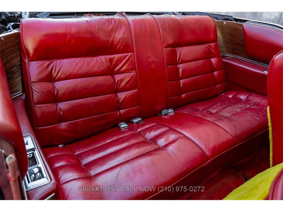 1976 Cadillac Eldorado 9th Gen - Image 26 of 31