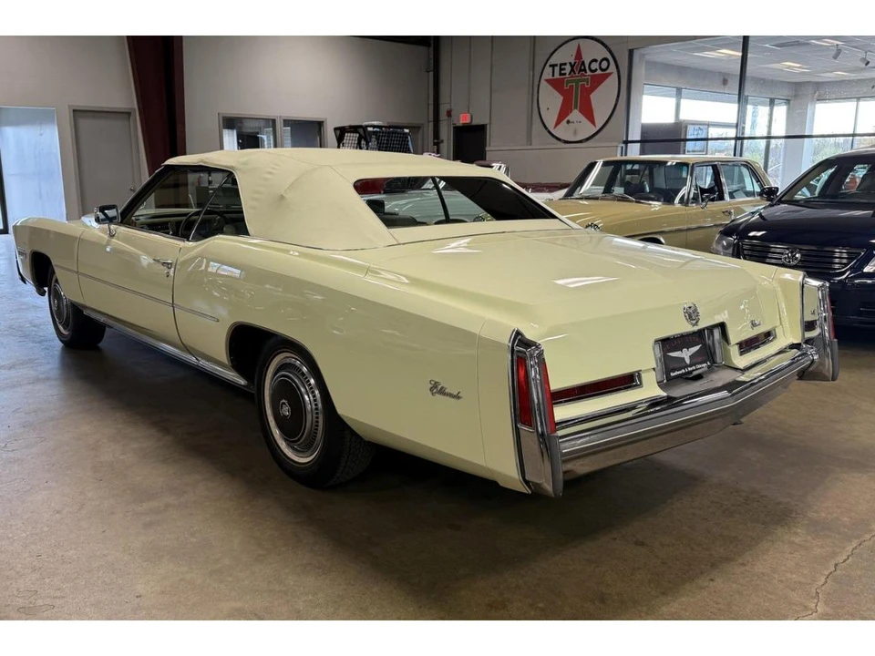 1976 Cadillac Eldorado 9th Gen - Image 27 of 31