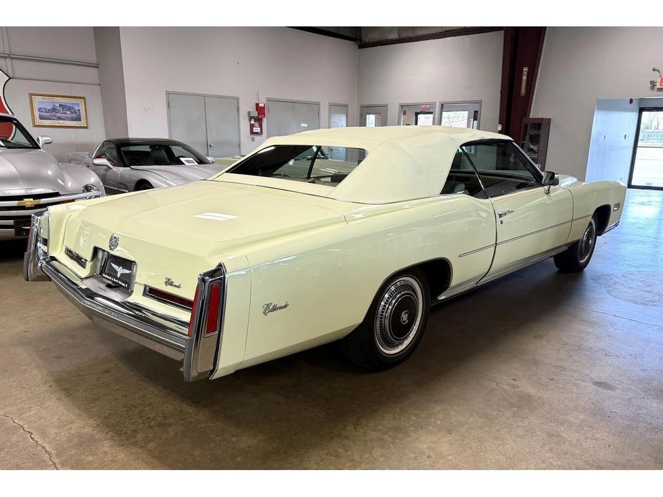 1976 Cadillac Eldorado 9th Gen - Image 28 of 31