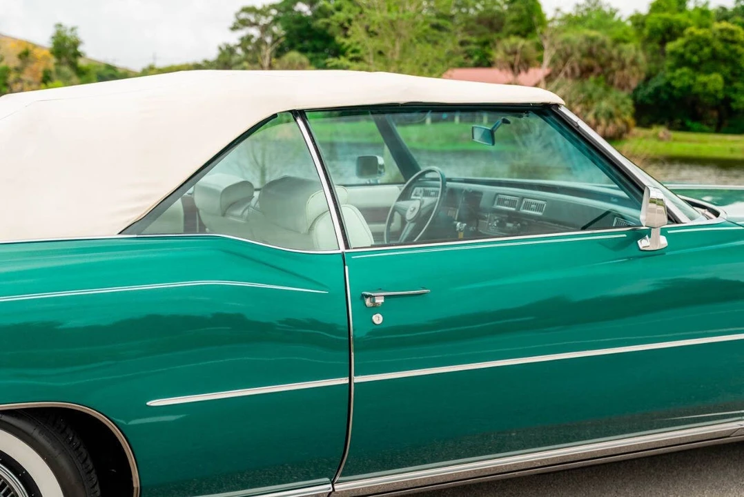 1976 Cadillac Eldorado 9th Gen - Image 14 of 21