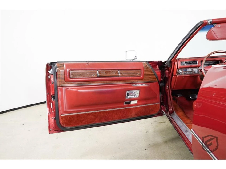1976 Cadillac Eldorado 9th Gen - Image 25 of 31