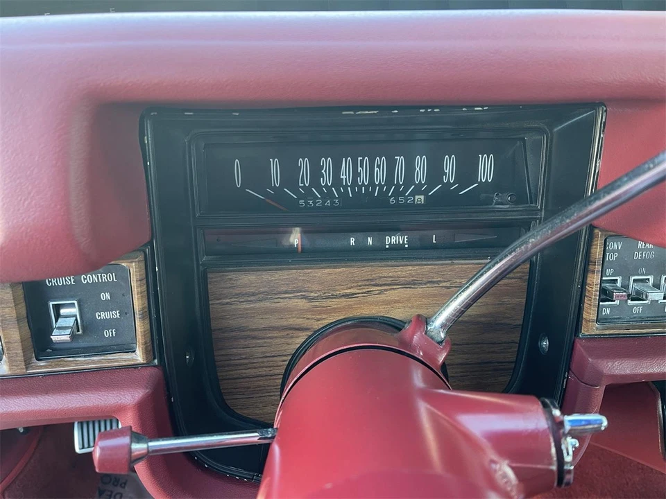 1976 Cadillac Eldorado 9th Gen - Image 12 of 20