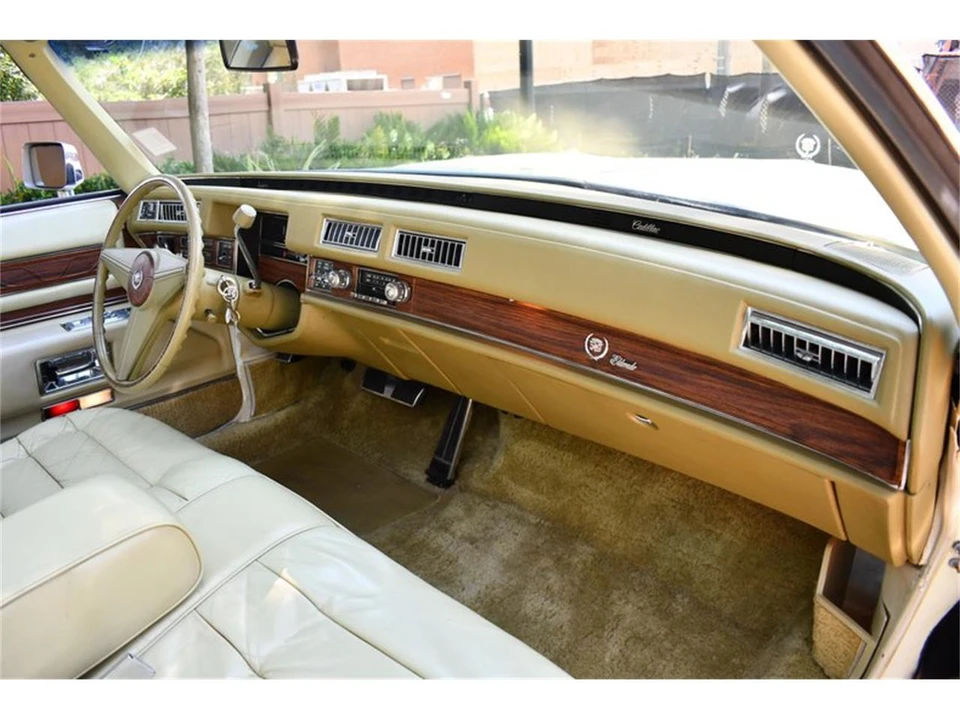 1976 Cadillac Eldorado 9th Gen - Image 17 of 31