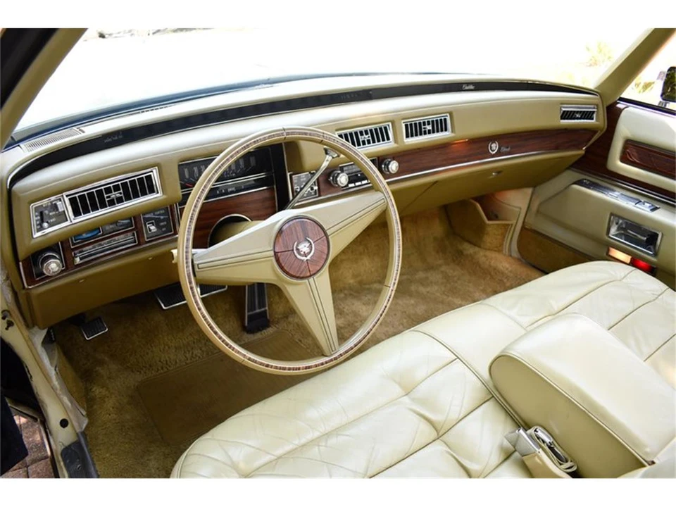 1976 Cadillac Eldorado 9th Gen - Image 13 of 31