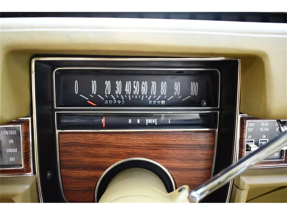 1976 Cadillac Eldorado 9th Gen - Image 30 of 31