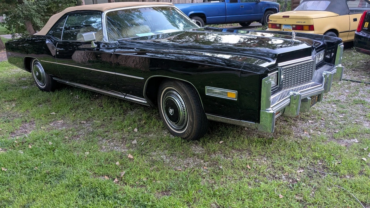 1976 Cadillac Eldorado 9th Gen - Image 3 of 15