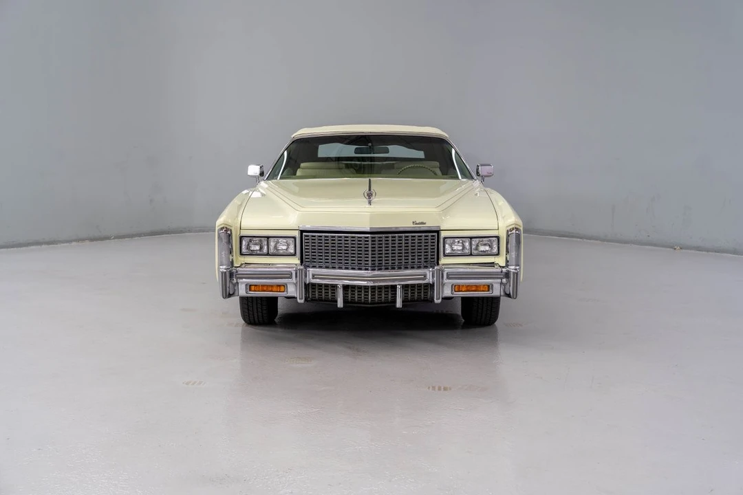 1976 Cadillac Eldorado 9th Gen - Image 5 of 12