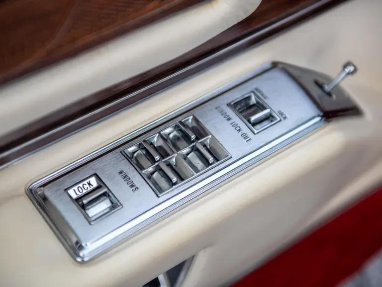 1976 Cadillac Eldorado 9th Gen - Image 12 of 31