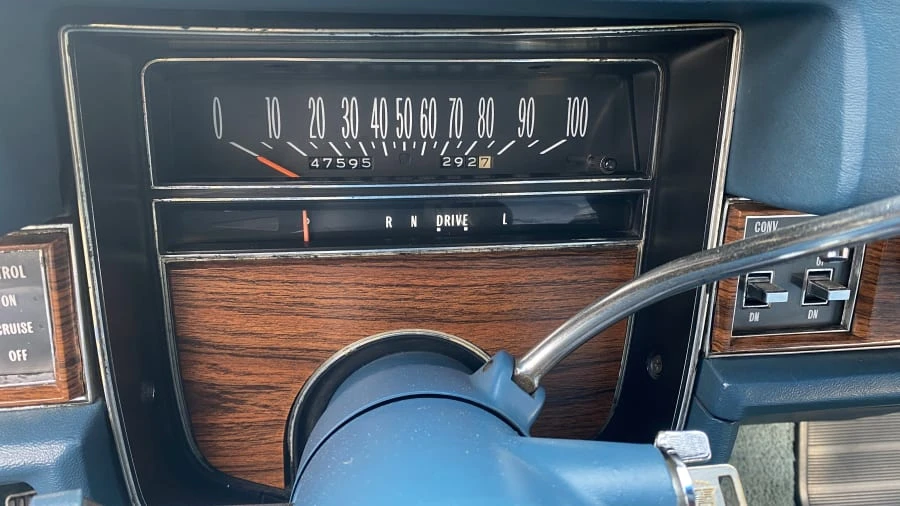 1976 Cadillac Eldorado 9th Gen - Image 4 of 7