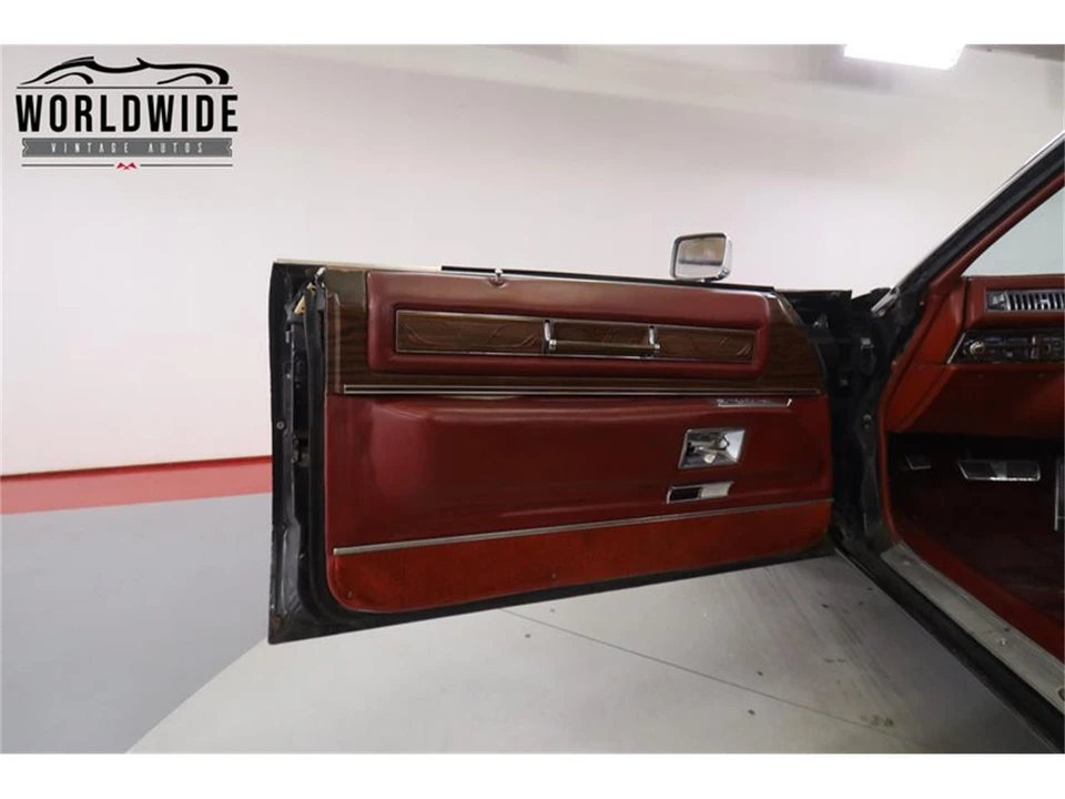 1976 Cadillac Eldorado 9th Gen - Image 27 of 31