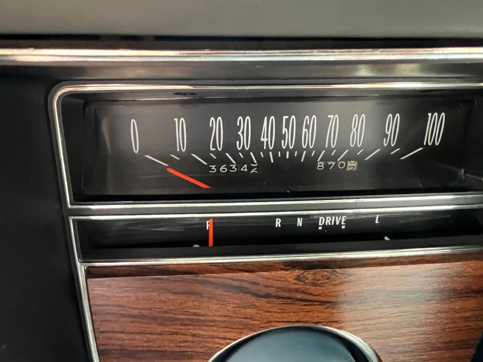 1976 Cadillac Eldorado 9th Gen - Image 3 of 12