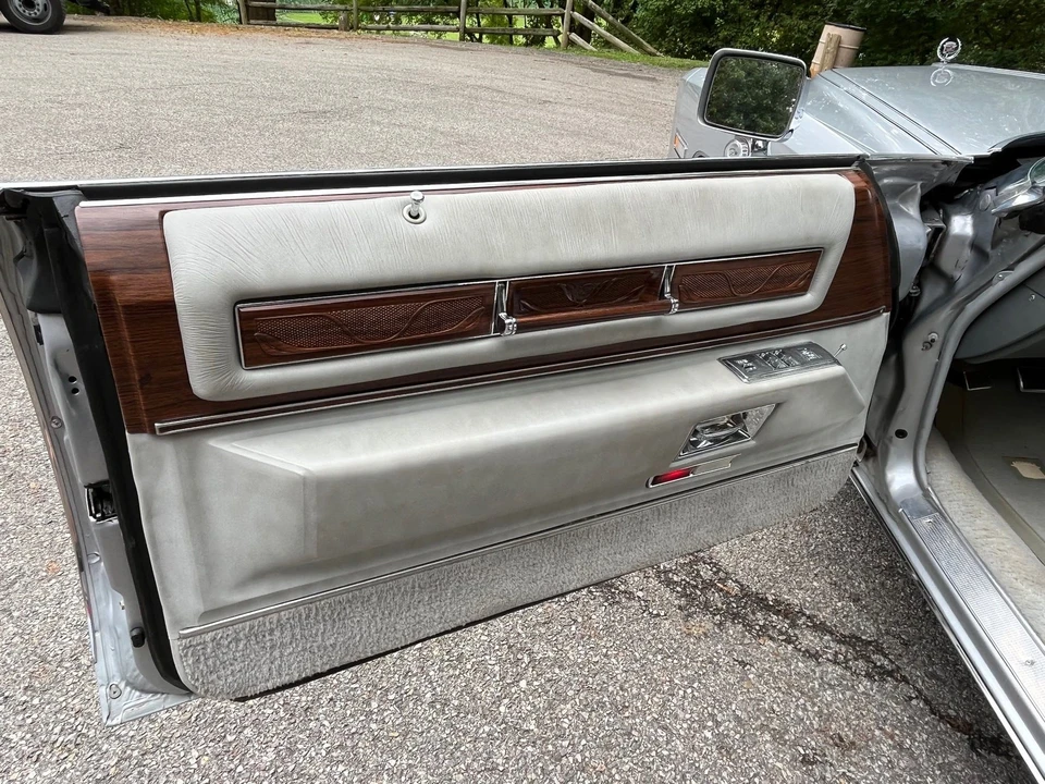 1976 Cadillac Eldorado 9th Gen - Image 11 of 12