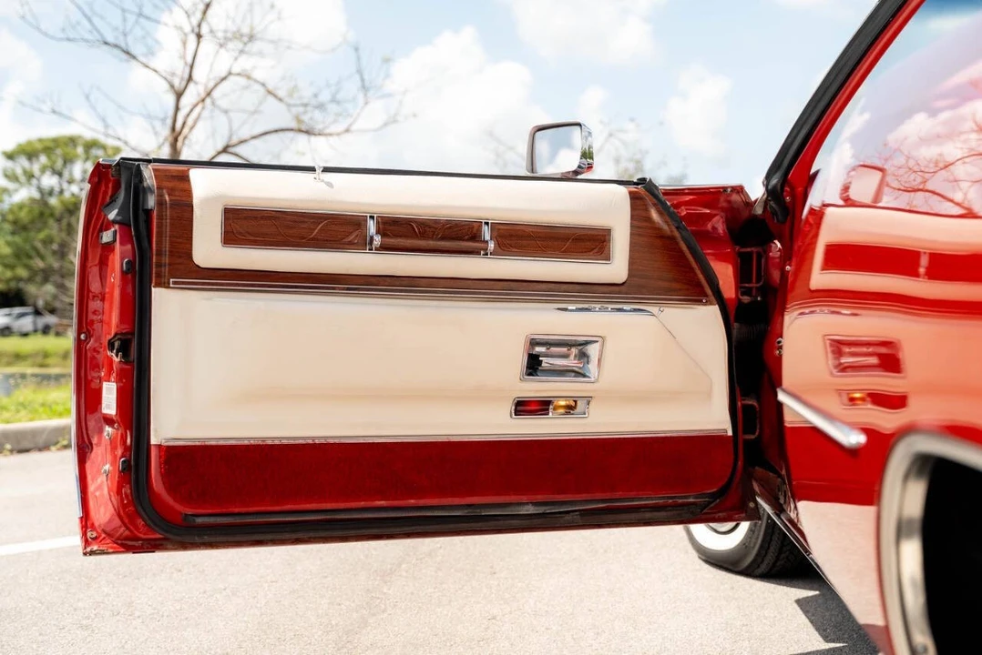 1976 Cadillac Eldorado 9th Gen - Image 10 of 21