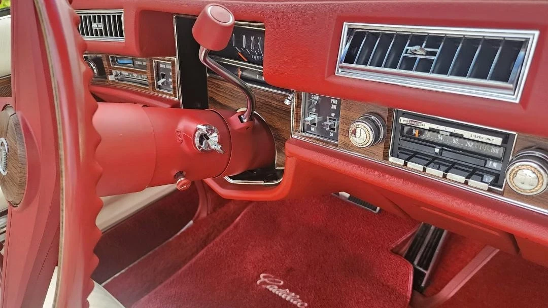 1976 Cadillac Eldorado 9th Gen - Image 11 of 21