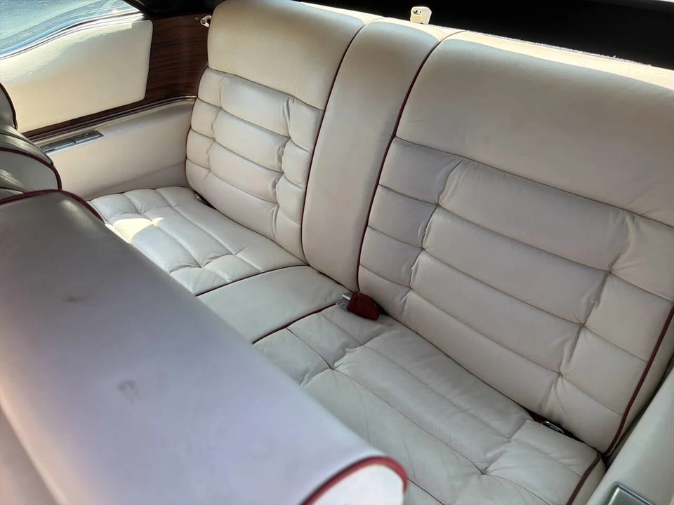 1976 Cadillac Eldorado 9th Gen - Image 23 of 31