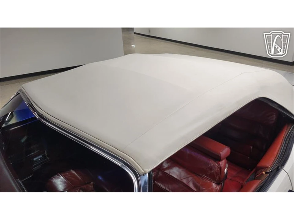 1976 Cadillac Eldorado 9th Gen - Image 17 of 31