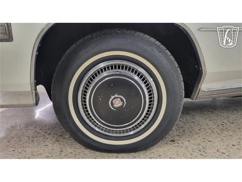 1976 Cadillac Eldorado 9th Gen - Image 3 of 31
