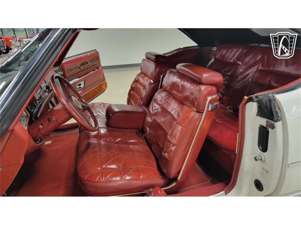 1976 Cadillac Eldorado 9th Gen - Image 15 of 31