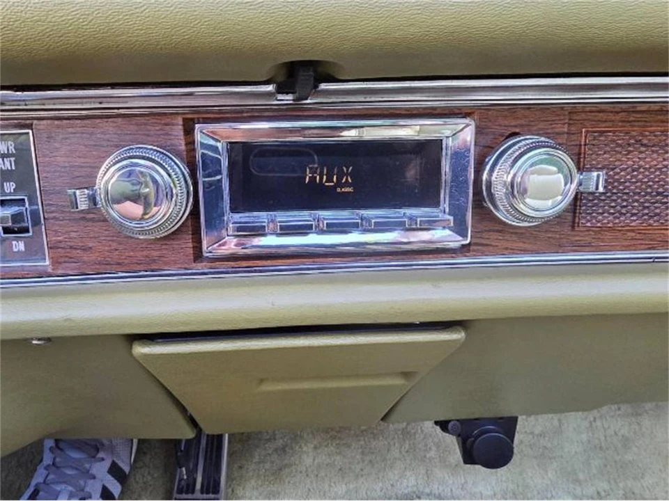 1976 Cadillac Eldorado 9th Gen - Image 12 of 21