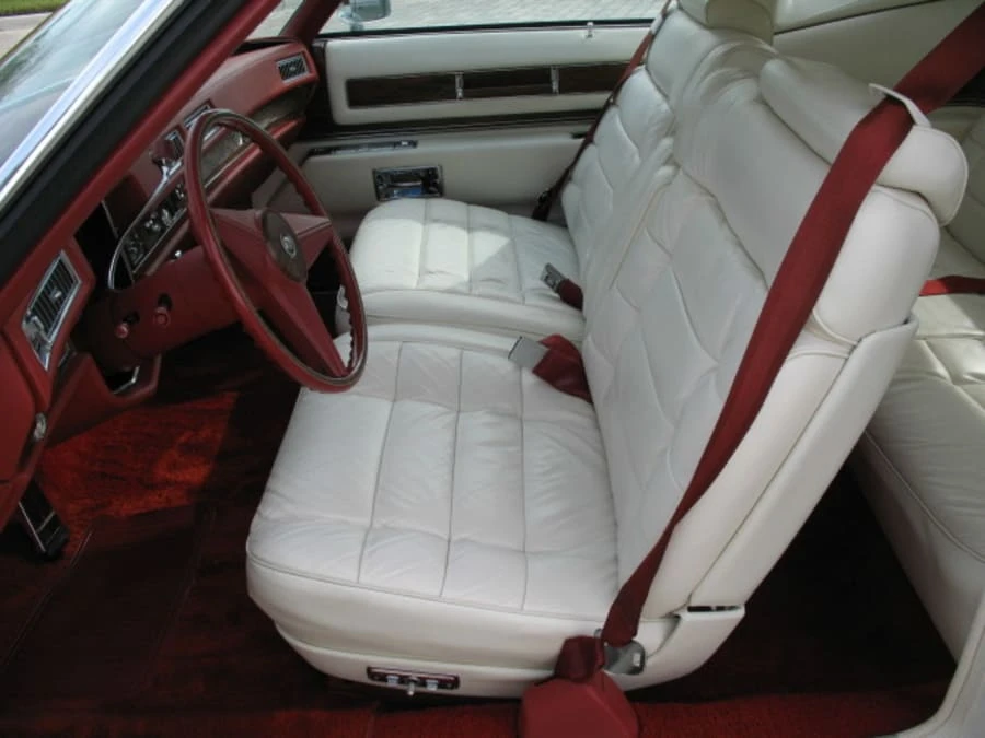 1976 Cadillac Eldorado 9th Gen - Image 4 of 8