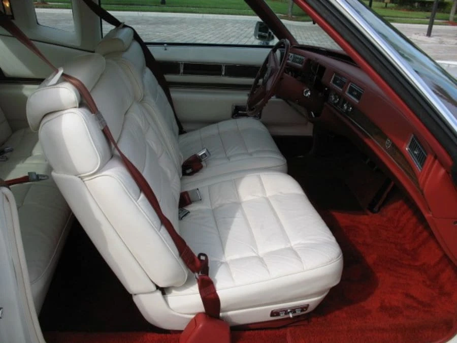 1976 Cadillac Eldorado 9th Gen - Image 5 of 8