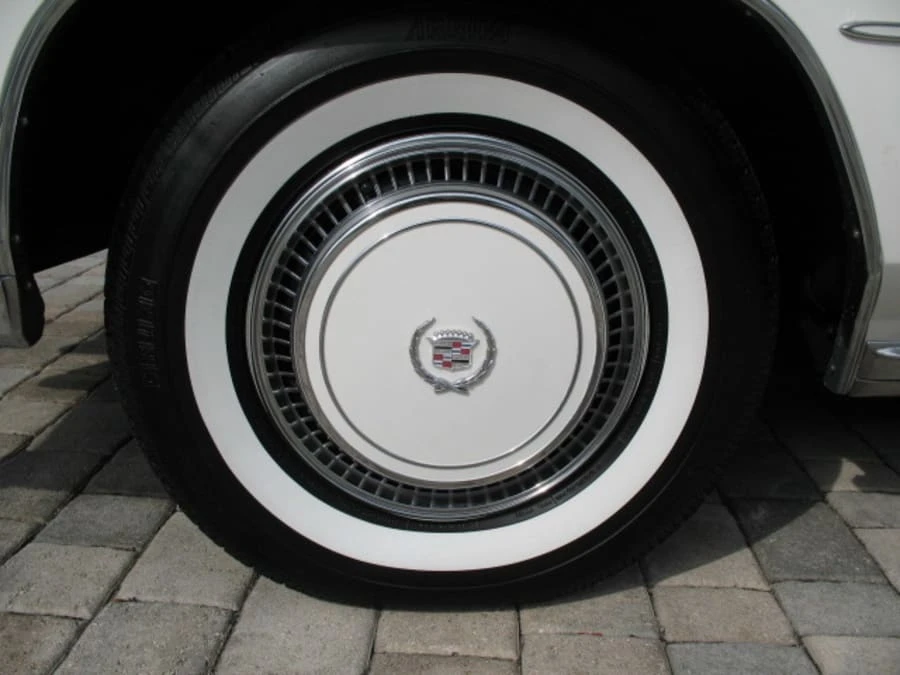 1976 Cadillac Eldorado 9th Gen - Image 8 of 8