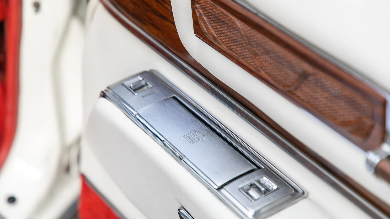1976 Cadillac Eldorado 9th Gen - Image 12 of 16