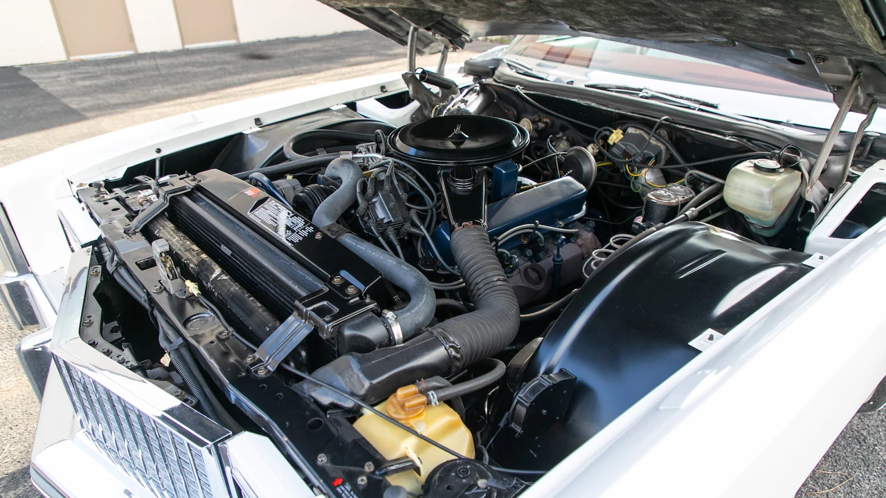 1976 Cadillac Eldorado 9th Gen - Image 6 of 16
